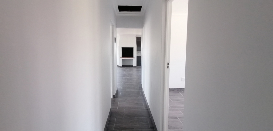 To Let 3 Bedroom Property for Rent in Agulhas Western Cape